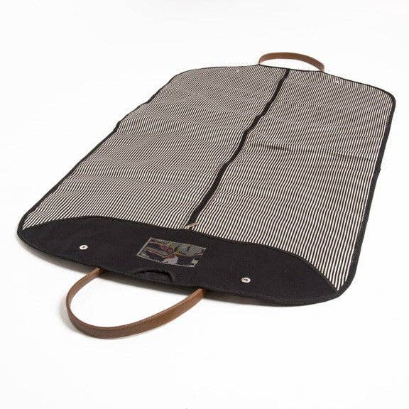 Brady Garment Bag (IN STORE)