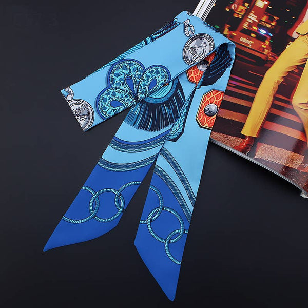 Epaulette Ribbon Scarf and Round Box