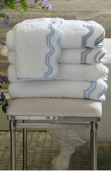 Mirasol Towel Collection